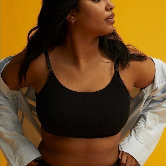 Form Seamless Adjustable Back Wireless Bra Black S - Picture 5 of 9